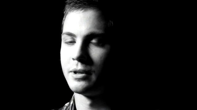 Logan Lerman for Fade In Magazine Short Interview смотреть онлайн