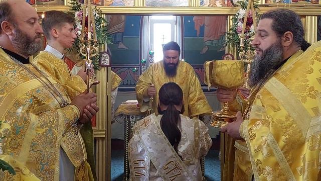 Sfânta Liturghie la biserica din satul Țânteni - Herța 16.10.2021 смотреть онлайн