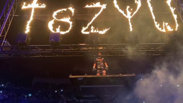 TIM TSZYU INCREDIBLE RING-WALK vs TAKESHI INOUE смотреть онлайн