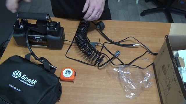 Автомобильный компрессор. Честный обзор компрессора БелАк Мистраль-40. Распаковка. Проверка в работе смотреть онлайн
