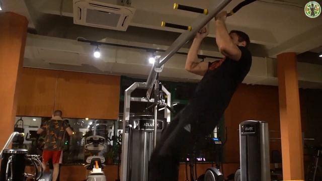 LIPNIK FITNESS вечеринка на хэллоувин смотреть онлайн