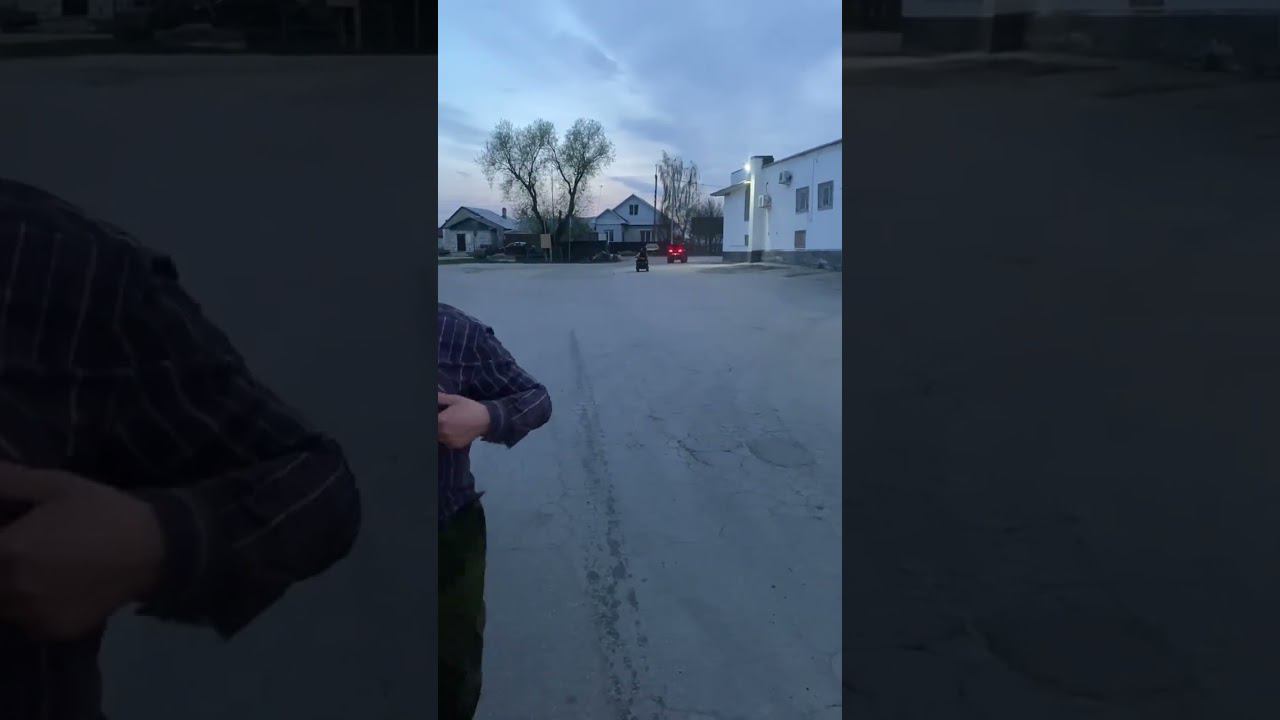 Ему 5 лет!А он на квадрацикле с ездит по селу, а вы говорите в СССР было интересное детсво смотреть онлайн