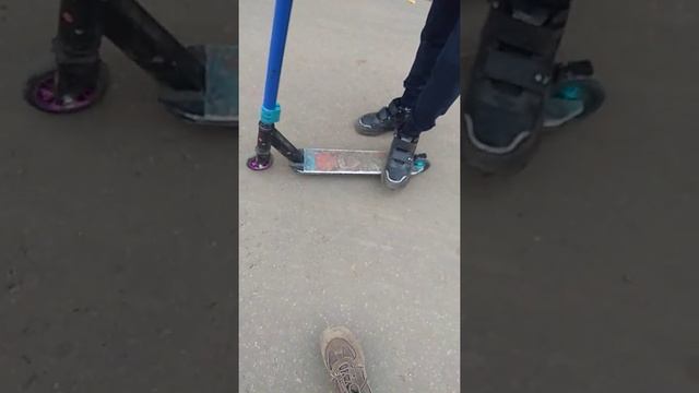 Обучение трюку вип на трюковом самокате смотреть онлайн