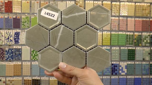 Серая глянцевая шестиугольная мозаика из керамики. Имитация камня смотреть онлайн