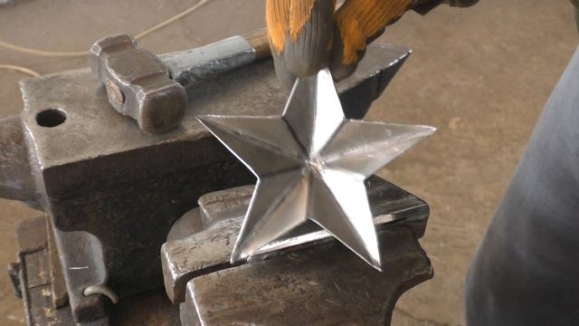 Звёзды из листового металла смотреть онлайн