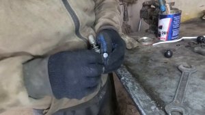 Ремонт кнопки вкл  делителя КПП и из за чего жрёт ползуны синхрона делителя КПП