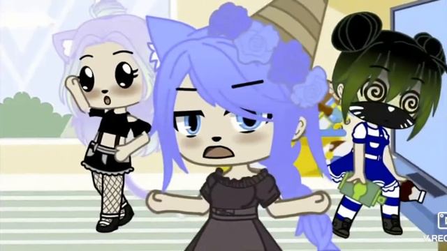 🥑Это я просто у меня проблемы с тем аком я буду скимать на этот🥑 смотреть онлайн