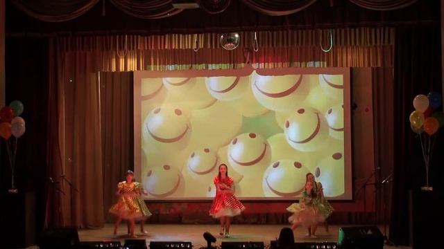 Танец "Модницы" смотреть онлайн