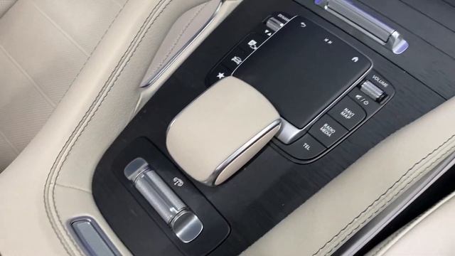 Видеопрезентация автомобиля GLE 350 d смотреть онлайн