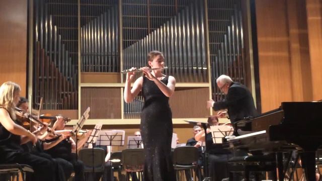 S. Mercadante - flute concerto e minor. flute - Mariam Mindorashvili. 15 years old. смотреть онлайн