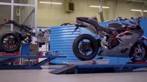 Мегазаводы MV Agusta Нереально Крутой Мотоцикл! National Geographic