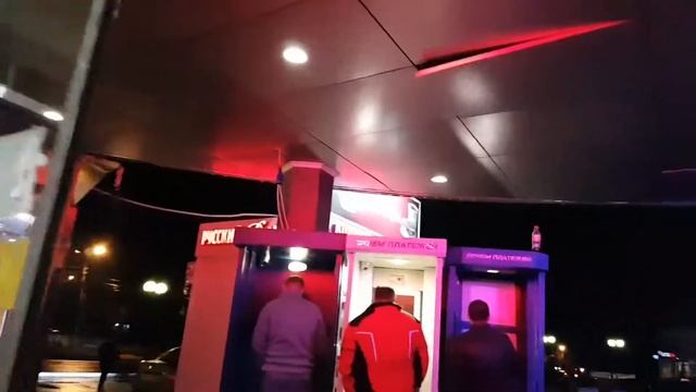 Игровые автоматы у ТЦ "Бумеранг". В городе Курск смотреть онлайн