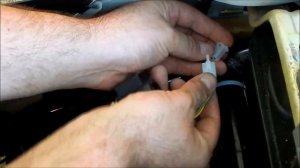 Электрический стартер без функции Замените реле стартера на китайском скутере (Русский)