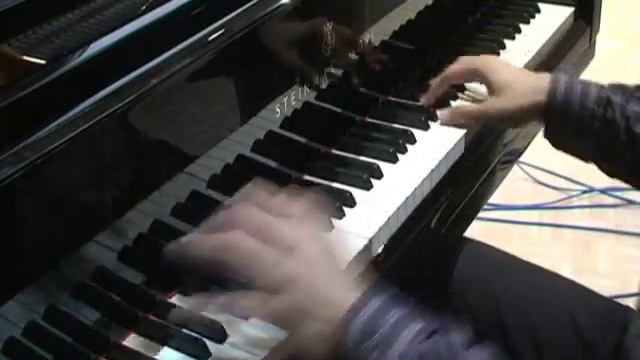STAR WARS IV "Throne room and End title" for 2 pianos смотреть онлайн