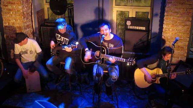 Влад Демьян и группа ViD - Холодно (Акустика) смотреть онлайн