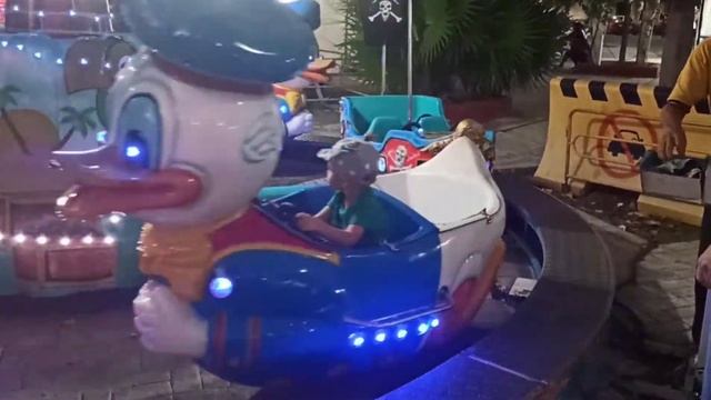 Мексика, зимовка. Площадь Las Palapas cancun / Где отдыхают мексиканцы/ кукуруза в майонезе/ Чуррос смотреть онлайн