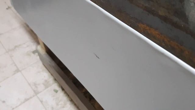 Жесть! Согнуть и обрезать листовой металл можно без проблем. смотреть онлайн