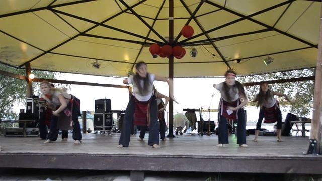 Славянский танец "Ріка життя" смотреть онлайн