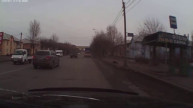 ДЕБИЛ НА СОРЕНТО Trimmed смотреть онлайн