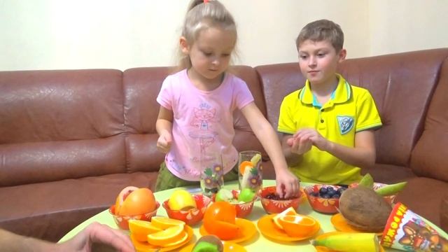 Челлендж Фруктовый смузи /Challenge Fruit smoothies /мир Кати и Миши смотреть онлайн