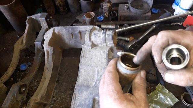 Замена направляющих суппорта мерседес атего 12серии. смотреть онлайн