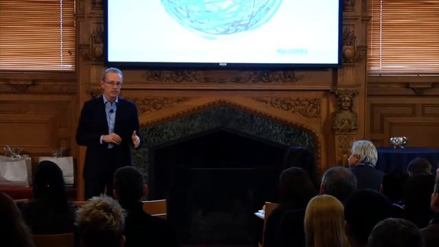 Kevin Ryan - Gilt Groupe [Short]