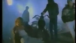 Барби  - Красишь ты ресницы . Диско 90-х