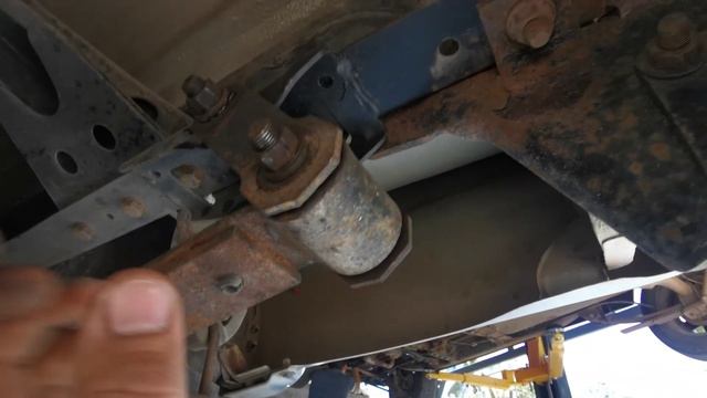 suspensión trasera rigida y como hacerla más suave смотреть онлайн