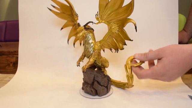 Mengkare Gold Dragon Mini Unboxing/Review (WizKids Pathfinder Battles) | Nerd Immersion смотреть онлайн