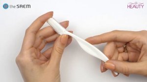 Триммер-бритва для бровей The Saem Eyebrow Trimmer 1P