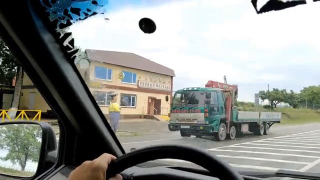 Огромные пробки по дороге на ЧЁРНОЕ МОРЕ! Едем на машине в Новороссийск #Керчь#Витязево#Натухаевска смотреть онлайн