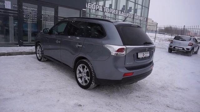 Mitsubishi Outlander '2012