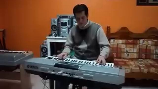 YAMAHA PSR S910 USHipHop смотреть онлайн