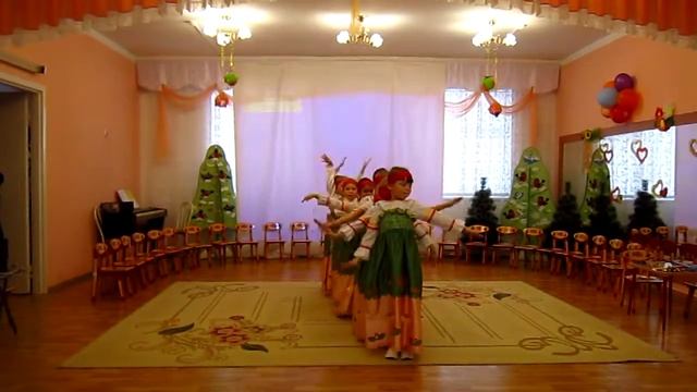 Хоровод "Рябинки" (2013 год) смотреть онлайн