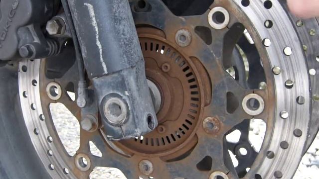 Remove axle/front wheel of motorcycle смотреть онлайн