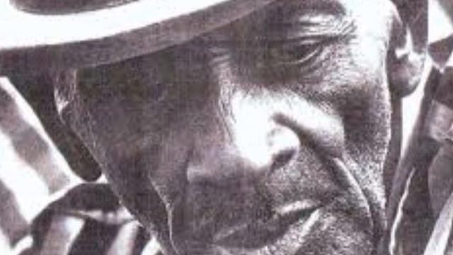 Mance Lipscomb - When Death comes Creeping In Your Room смотреть онлайн