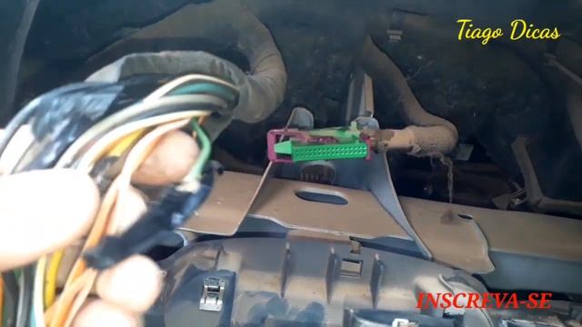 FIAT STRADA , PALIO NÃO PEGA LUZ DO CODE DA CHAVE ACESA NO PAINEL VEJA A POSSÍVEL SOLUÇÃO CONFIR смотреть онлайн