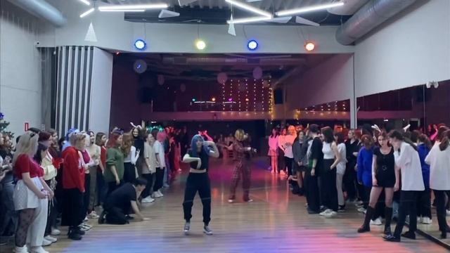 [XO XO party 2022] KPOP RANDOM PLAY DANCE смотреть онлайн