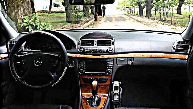 Mercedes-Benz E 270  CDI