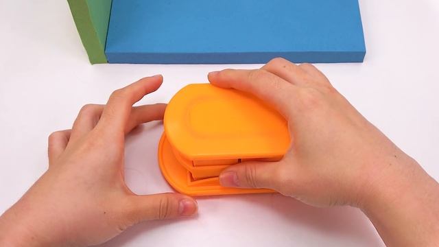 ДЛЯ МАЛЫШЕЙ ! l Кинетический песок Rainbow Lego Bed & Mini People Cutting ASMR