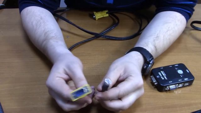 KVM переключатель, KVM switch из Китая. смотреть онлайн