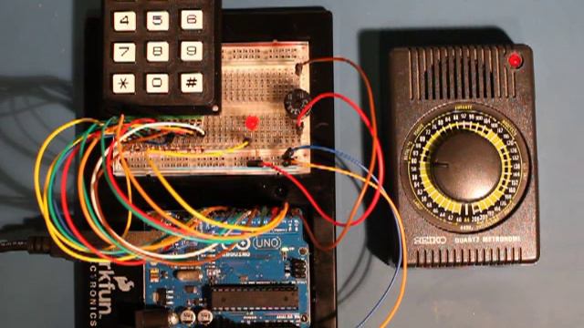Arduino Metronome with 12-Button Keypad смотреть онлайн