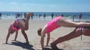 Йога челендж на троих !