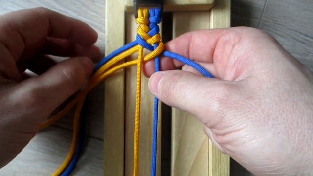 Браслет из паракорда Zig Zag Fishtale смотреть онлайн