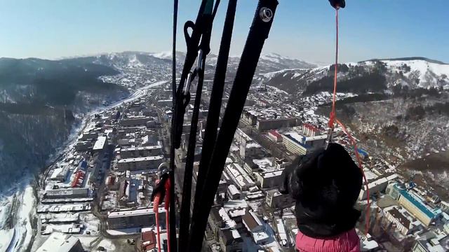 Полет над Горно-Алтайском на параплане 18 марта 2017г. смотреть онлайн