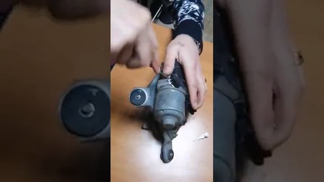 Ремонт и обслуживание моторов стеклоочистителя Пежо 508 смотреть онлайн