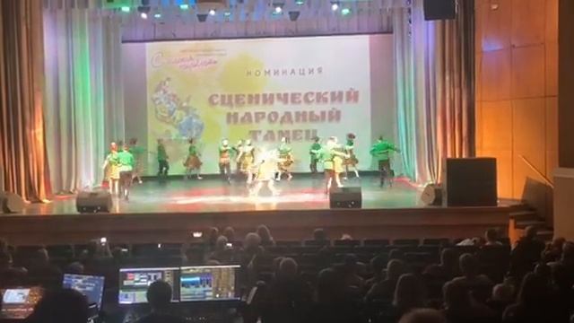 танец "Калинка" народный (образцовый) самодеятельный хореографический коллектив "Сибирочка" смотреть онлайн