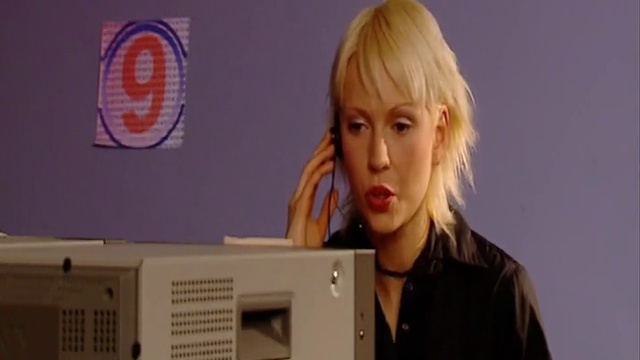 10-Anna demonstriert смотреть онлайн