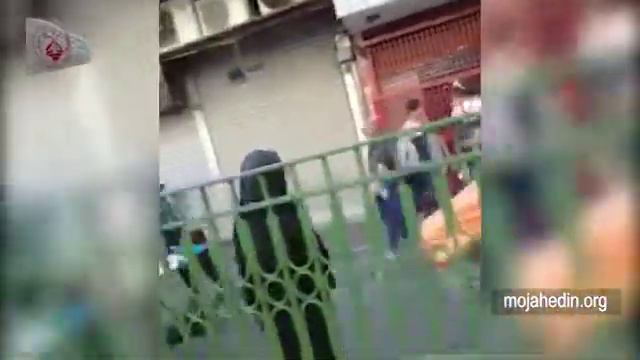 Oct 9 Tehran, Iran Jomhoori Ave shopkeepers are on strike смотреть онлайн