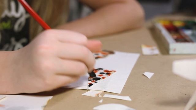 Как сделать собаку из бумаги. Урок Креативное мышление в Lil School смотреть онлайн